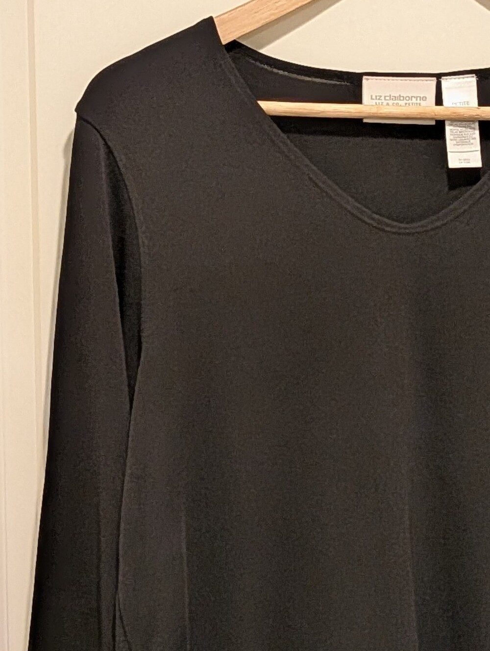 EUC Liz Claiborne Petite M Black Rayon Semi Sheer V-Neck Top - Picture 2 of 5